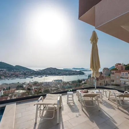 Apartament Makris No1