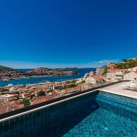 Apartament Makris No1 *