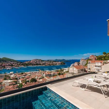 Apartament Makris No1